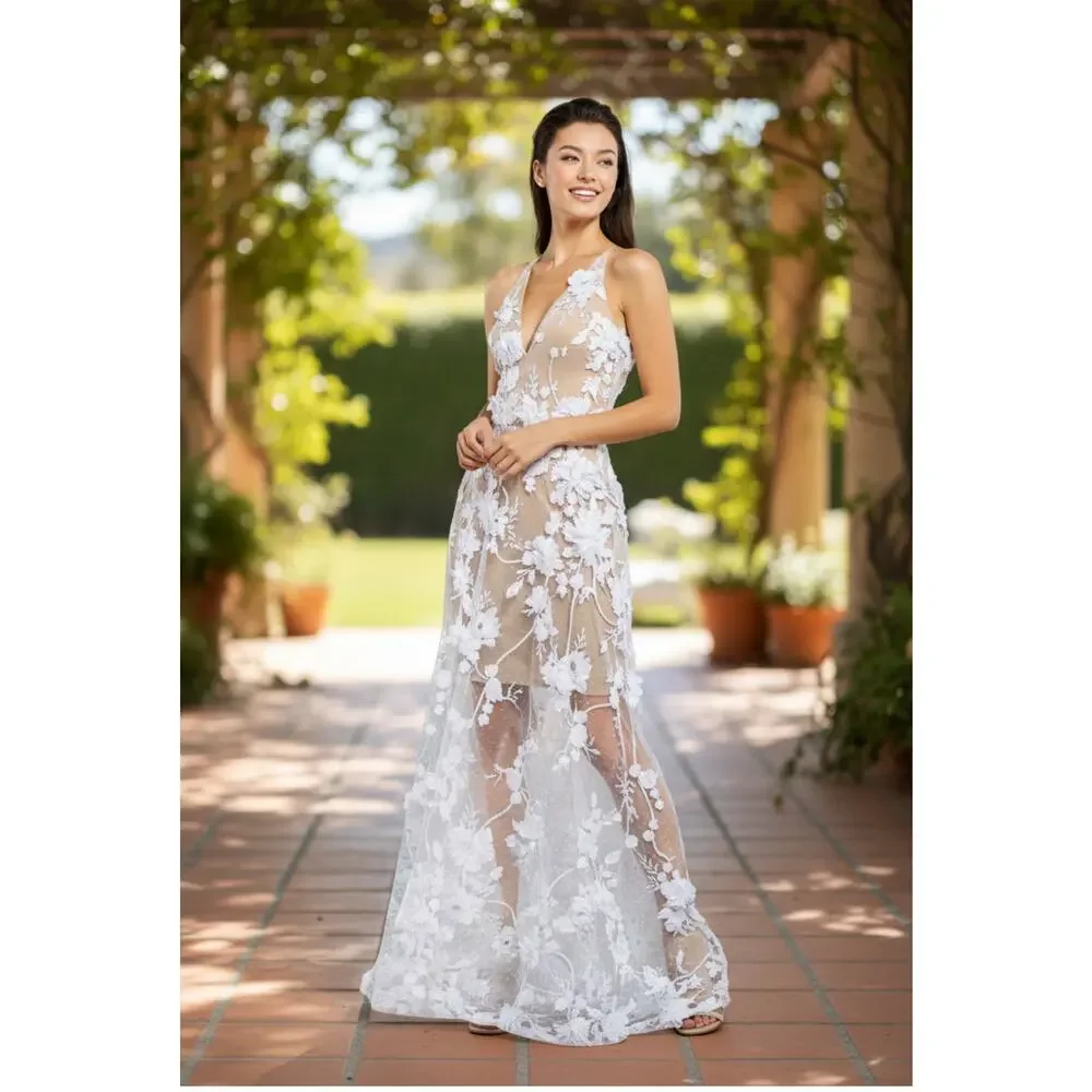 Dress The Population Sidney Sheer Floral Lace Maxi Gown Tan/ White Size M NWT